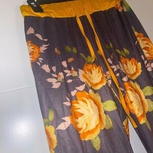 Lounge Floral Pants